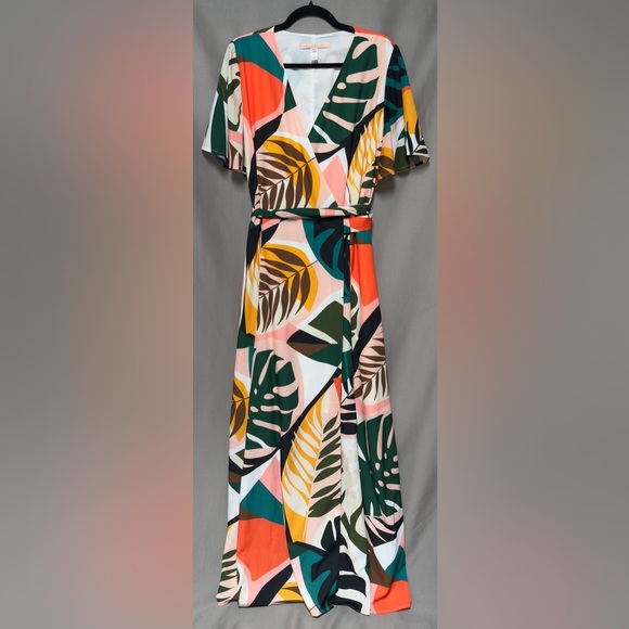Hutch Dresses & Skirts - NWOT Hutch Wrap Maxi Dress Plus Size 1X V-Neck Tropical Print Flutter Sleeve